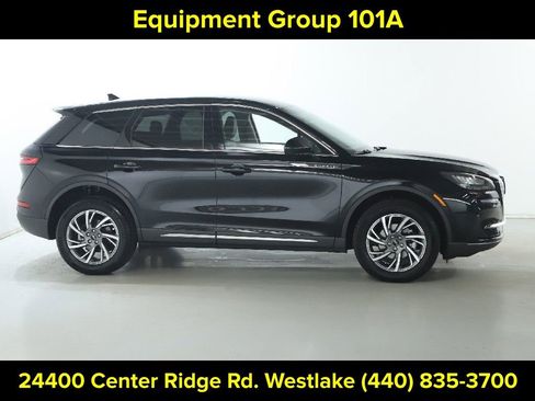 Used 2023 Lincoln Corsair FWD w/ Equipment Group 101A image 11