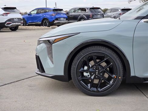 New 2025 Kia K4 GT-Line Turbo image 5