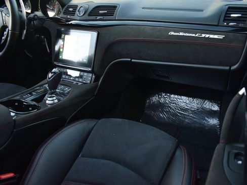 Used 2018 Maserati GranTurismo Sport image 25