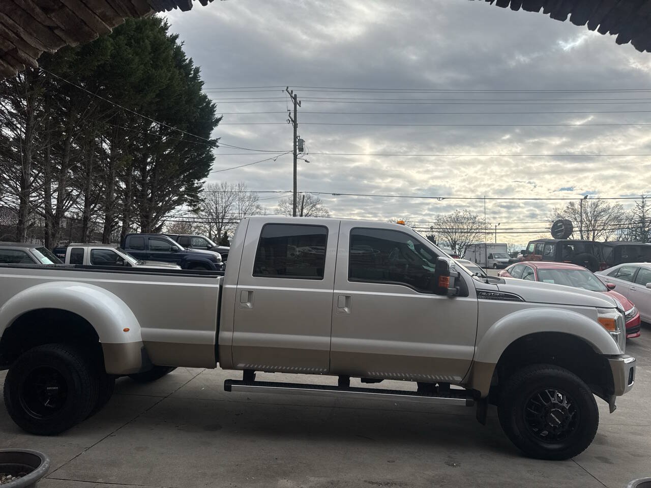 Used 2012 Ford F450 Lariat w/ Lariat Ultimate Pkg AWD/4WD image 8
