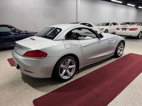 Used 2011 BMW Z4 sDrive30i RWD image 50