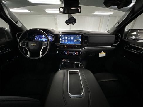 Used 2022 Chevrolet Silverado 1500 LTZ image 19