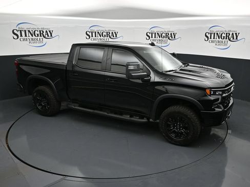 Used 2025 Chevrolet Silverado 1500 ZR2 w/ Technology Package AWD/4WD image 18