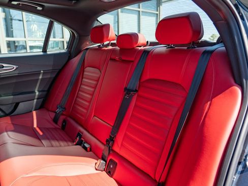 New 2025 Alfa Romeo Giulia w/ Veloce Package Rwd image 17