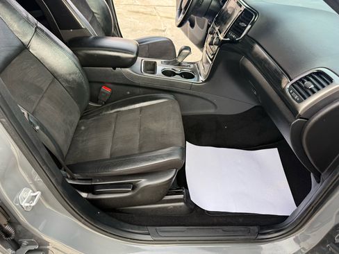 Used 2019 Jeep Grand Cherokee Altitude image 57