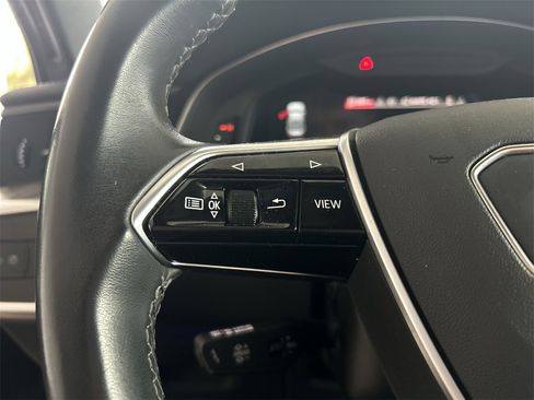 Used 2024 Audi A6 Premium Plus image 18