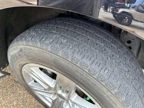 Used 2019 Ford Expedition Max XLT w/ Equipment Group 202A RWD image 8