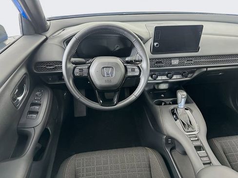 Certified 2026 Honda HR-V Sport image 4