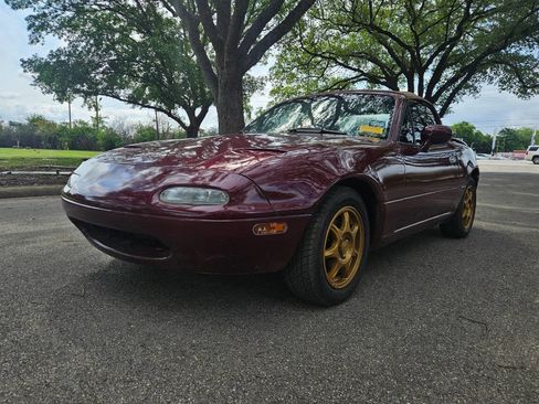 Used 1994 MAZDA MX-5 Miata image 8