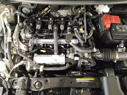 Used 2025 Nissan Versa S w/ Trunk Package FWD image 30