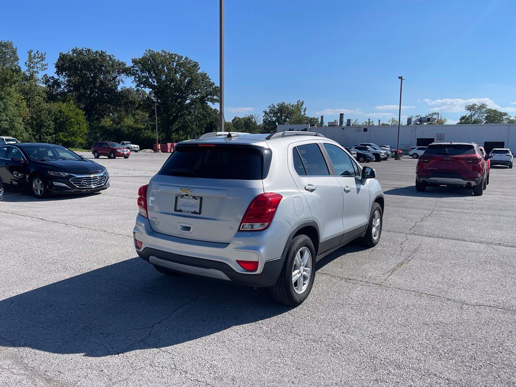 Used 2019 Chevrolet Trax LT FWD image 5