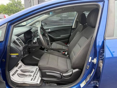Used 2018 Kia Forte LX w/ LX Rear Camera Package FWD image 9
