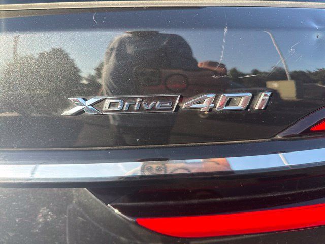 Used 2025 BMW X7 xDrive40i w/ Premium Package AWD/4WD image 10