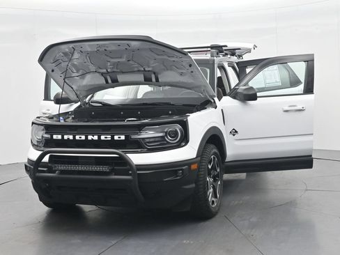 Used 2023 Ford Bronco Sport Outer Banks w/ Tech Package AWD/4WD image 50