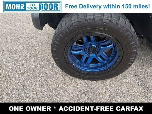 Used 2022 Jeep Wrangler Unlimited Sahara AWD/4WD image 9
