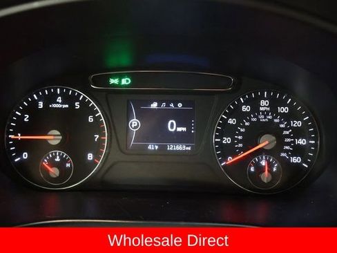Used 2017 Kia Sorento LX image 15