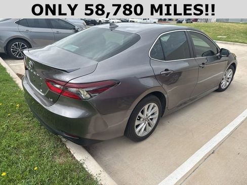 Used 2023 Toyota Camry LE image 2