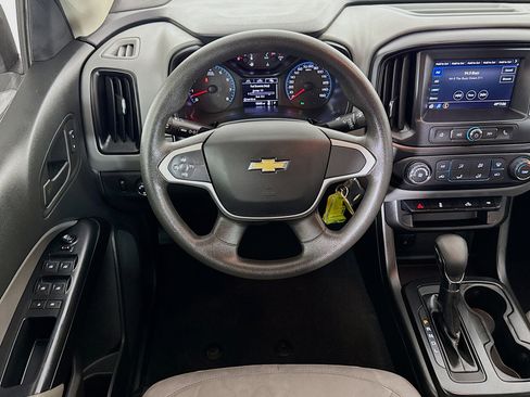Used 2022 Chevrolet Colorado W/T image 15