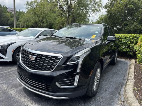 Used 2020 Cadillac XT5 Premium Luxury FWD image 1
