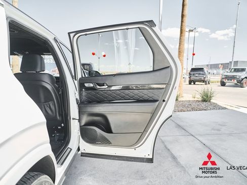 Used 2022 Hyundai Palisade Calligraphy FWD image 12