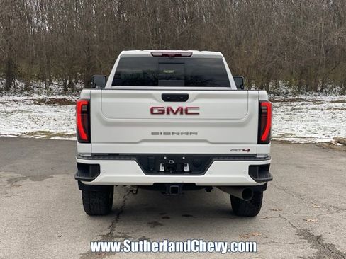 Used 2024 GMC Sierra 2500 AT4 w/ Technology Package image 6