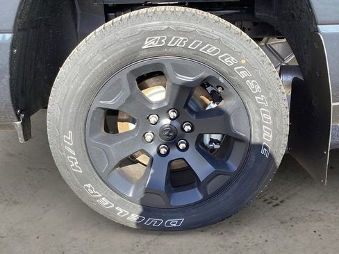 New 2026 RAM 1500 Express image 15