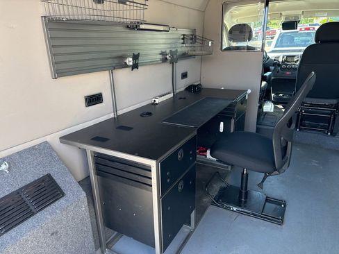 Used 2021 RAM ProMaster 1500 FWD image 12