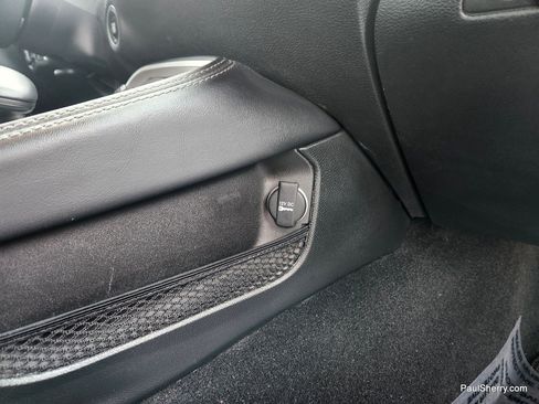 Used 2022 Dodge Challenger GT w/ Blacktop Package image 36