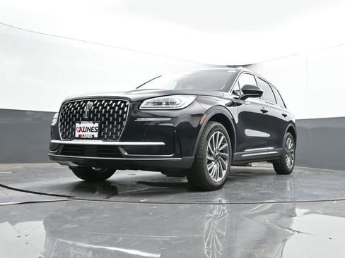 Used 2024 Lincoln Corsair Reserve image 67