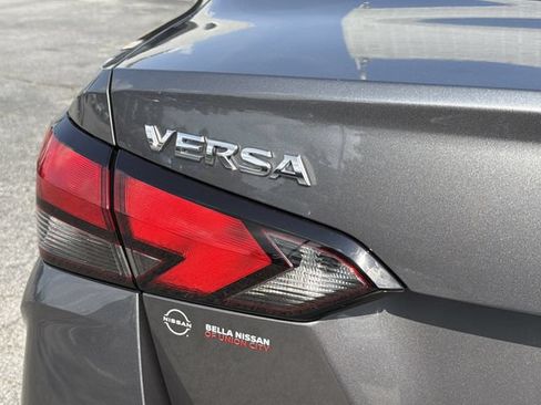 Used 2025 Nissan Versa SV w/ Trunk Package FWD image 30