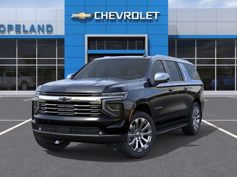 New 2026 Chevrolet Suburban Premier AWD/4WD image 6