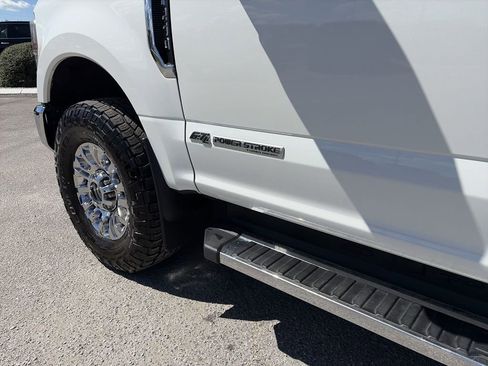 Used 2021 Ford F250 Lariat w/ Lariat Ultimate Package image 41