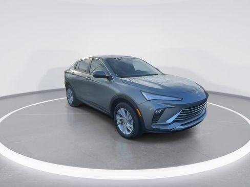 New 2026 Buick Envista Preferred image 2