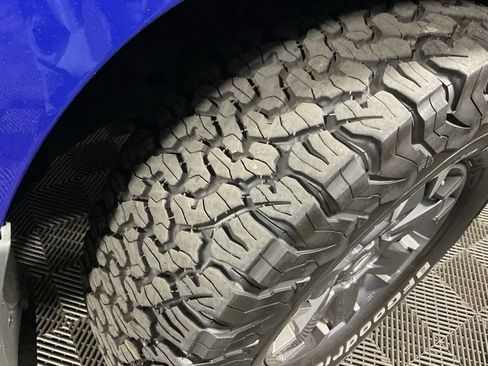 Used 2015 Nissan Xterra PRO-4X AWD/4WD image 39