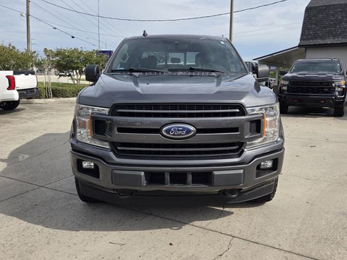 Used 2019 Ford F150 XLT w/ Equipment Group 302A Luxury AWD/4WD image 2