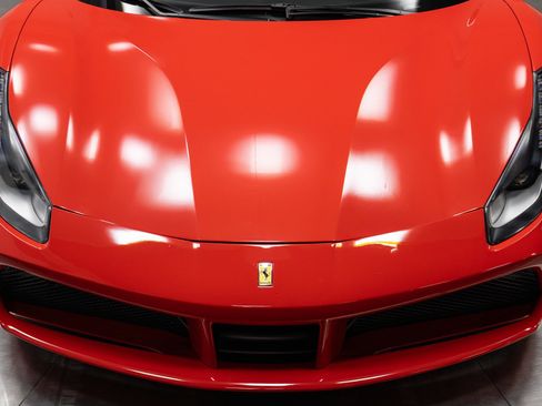 Used 2016 Ferrari 488 Spider image 43