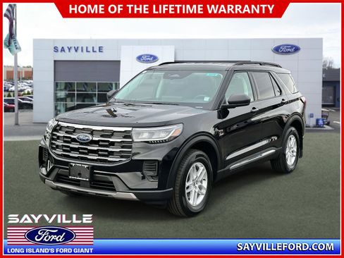 Used 2025 Ford Explorer Active image 1