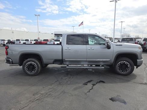 New 2026 Chevrolet Silverado 3500 High Country w/ High Country Premium Package AWD/4WD image 21