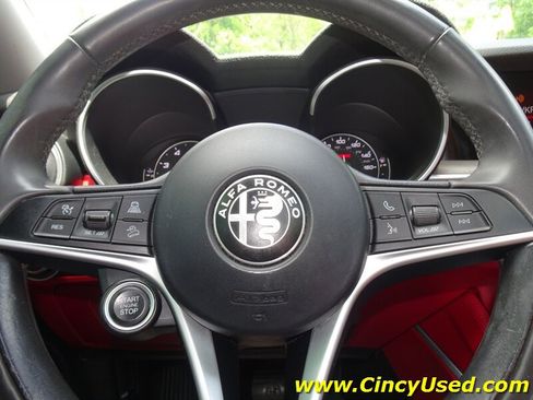 Used 2018 Alfa Romeo Stelvio Ti AWD/4WD image 21