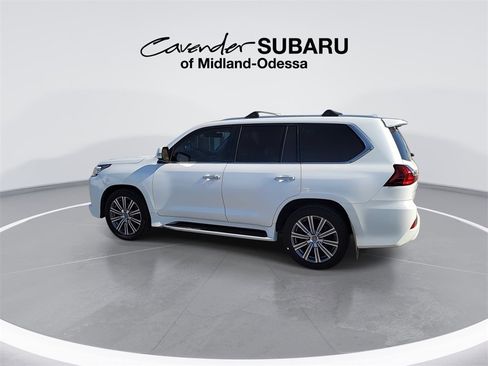 Used 2016 Lexus LX 570 4WD w/ Luxury Package image 6