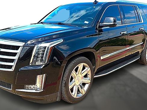 Used 2020 Cadillac Escalade ESV Luxury RWD image 1