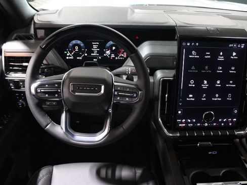 New 2026 GMC Yukon Denali w/ Denali Reserve Package AWD/4WD image 34