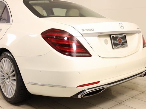 Used 2020 Mercedes-Benz S 560 4MATIC Sedan image 46