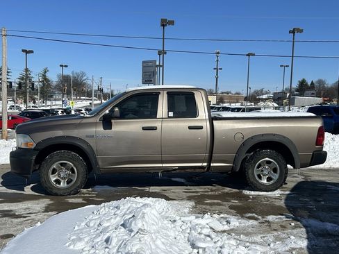 Used 2009 Dodge Ram 1500 Truck ST w/ ST Popular Equipment Group image 9