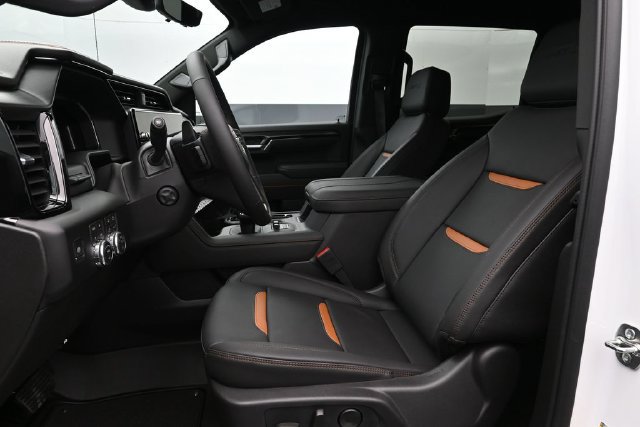 New 2026 GMC Sierra 1500 AT4 w/ AT4 Premium Package AWD/4WD image 10