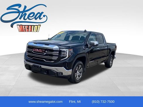 Used 2024 GMC Sierra 1500 SLT AWD/4WD image 1