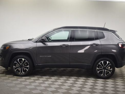 Used 2023 Jeep Compass Limited AWD/4WD image 12