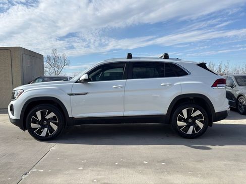 New 2026 Volkswagen Atlas Cross Sport SEL AWD/4WD image 7