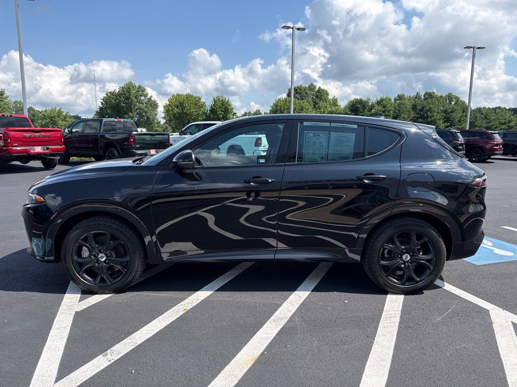 Used 2024 Dodge Hornet R/T Plus w/ R/T Blacktop Package AWD/4WD image 5