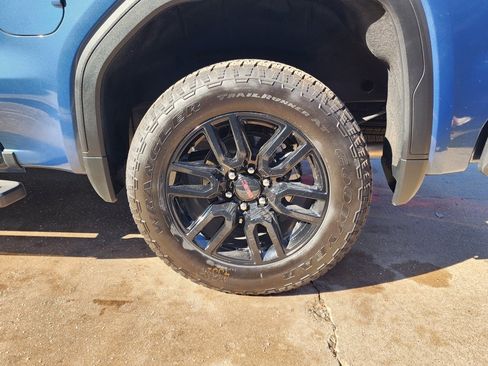 New 2026 GMC Sierra 1500 Elevation w/ LPO, Elevation Black Package image 51